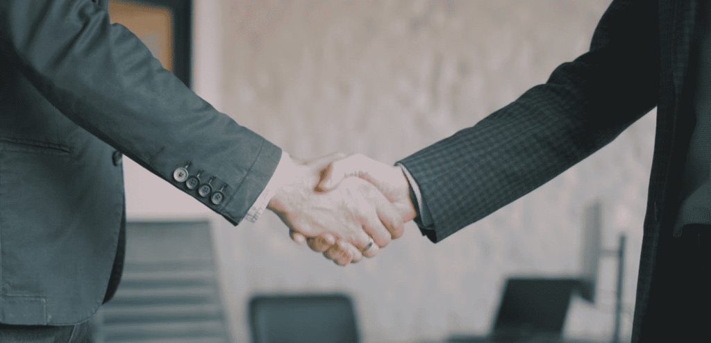 Hold My Hand Wholesale Review: Is This Community Legit? (2026) Hold My Hand Wholesale Review